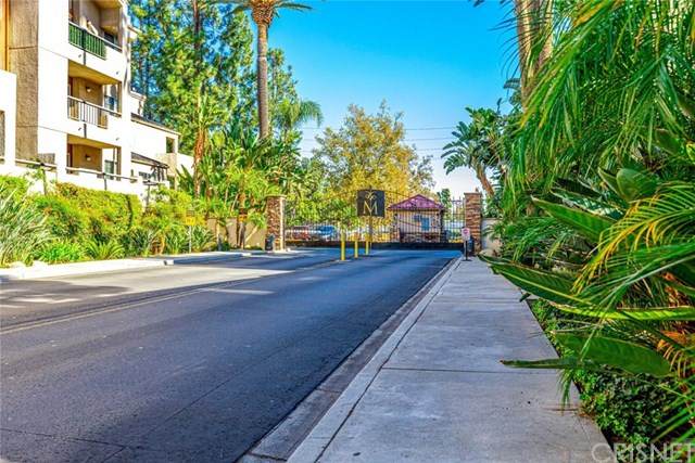 5535 Canoga Avenue - Photo 1