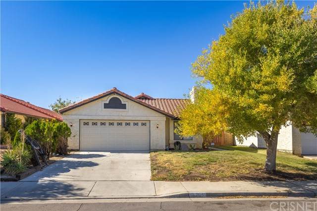37045 Pond Avenue - Photo 1