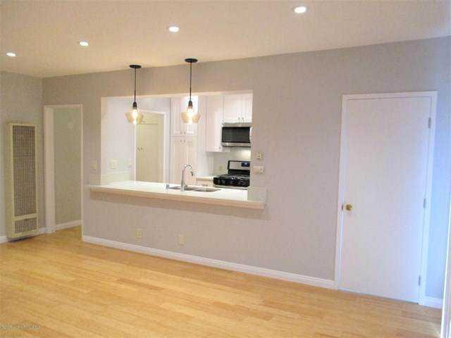 218 Avenue 66 - Photo 1