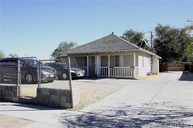 45142 Cedar Avenue - Photo 1