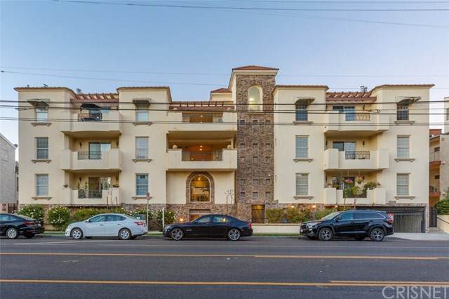 12407 Moorpark Street - Photo 1
