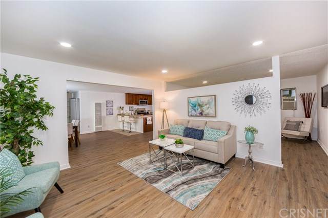 18530 Hatteras Street - Photo 1