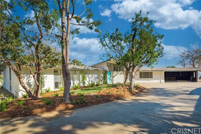 14206 Mulholland Drive - Photo 1