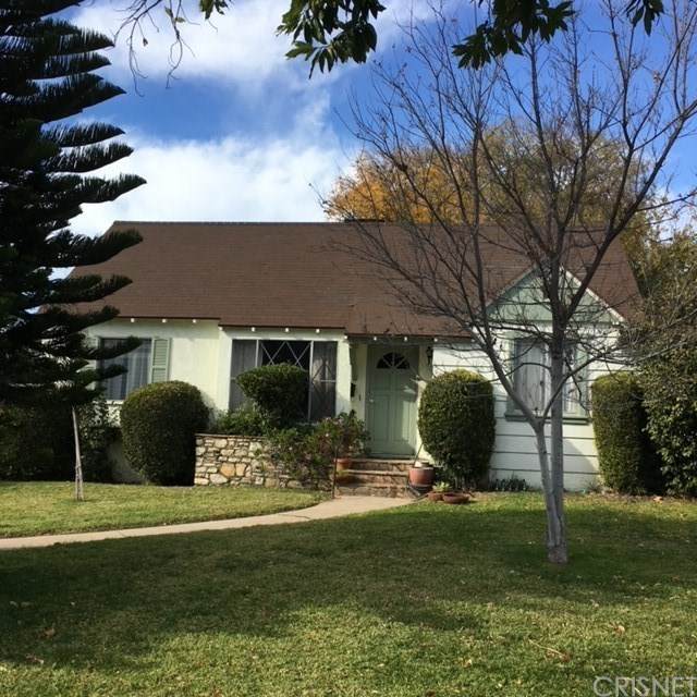 925 Cedar Avenue - Photo 1
