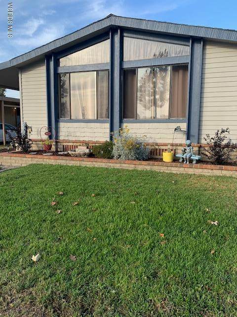 2404 Apple Lane - Photo 1