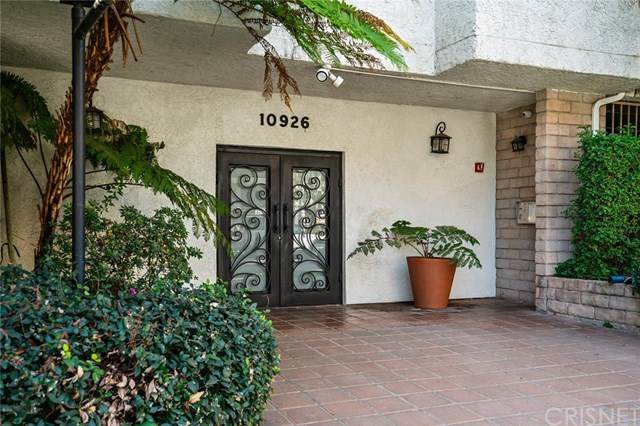10926 Bluffside Drive - Photo 1