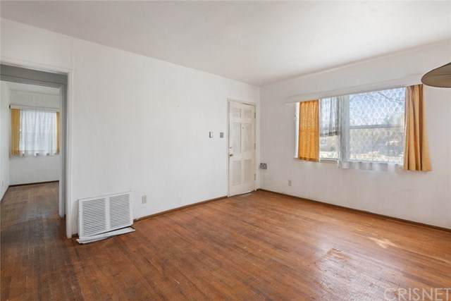 19031 Bassett Street - Photo 1