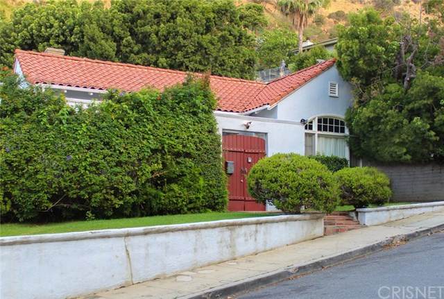 1859 Curson Avenue - Photo 1