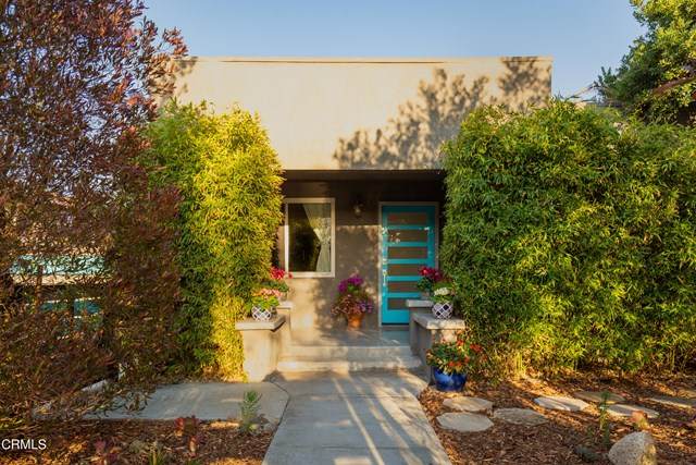 305 Avenue 56 - Photo 1