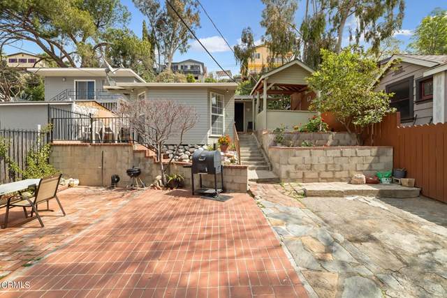 516 Oleander Drive - Photo 1