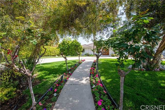 9202 Jellico Avenue - Photo 1