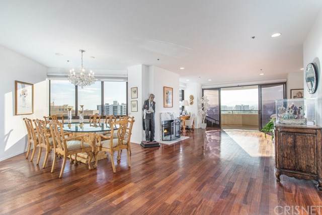 10560 Wilshire Boulevard - Photo 1