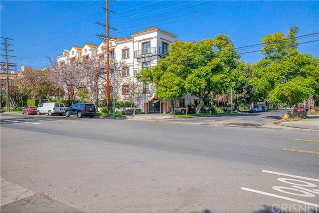 12603 Moorpark Street - Photo 1