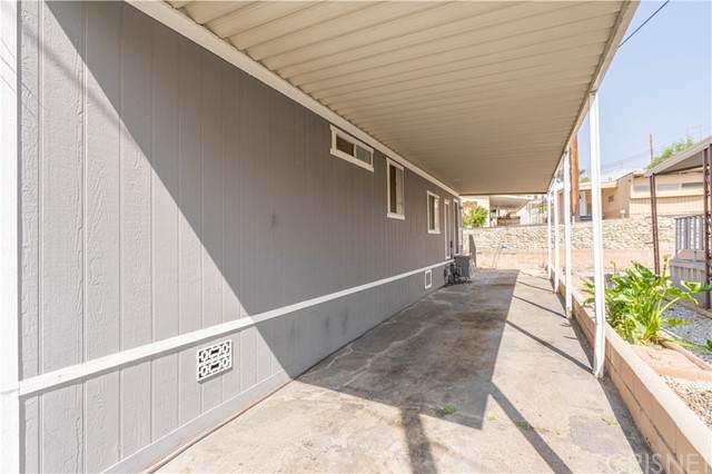 12401 Filmore - Photo 1