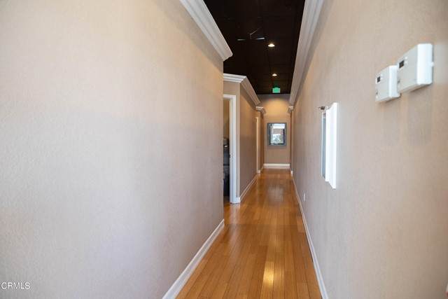 2240 Honolulu Avenue - Photo 1