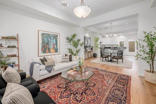 441 Los Robles Avenue - Photo 1