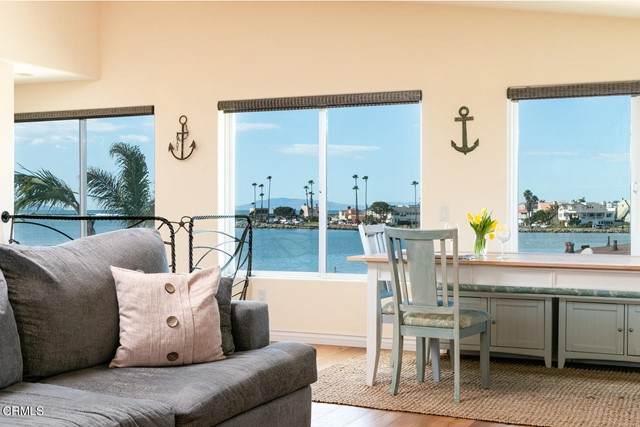 328 Lakeshore Drive - Photo 1