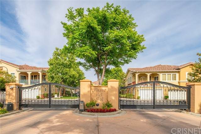 2903 Esperanza Way - Photo 1