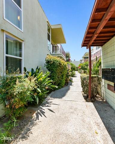 9070 Huntington Drive - Photo 1