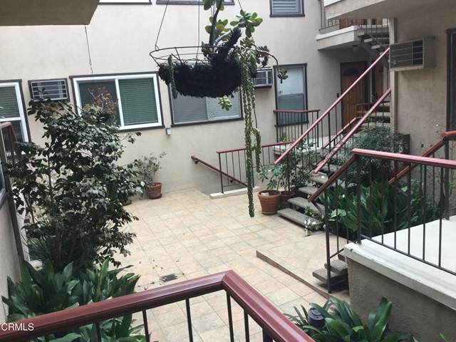 1730 Camden Avenue - Photo 1