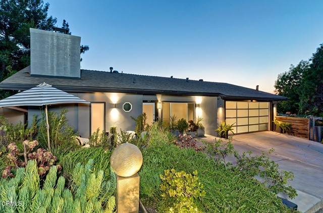 317 Redwood Drive - Photo 1
