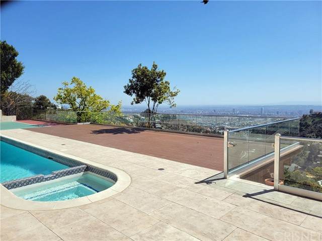 7962 Oceanus Drive - Photo 1