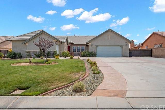 41734 32nd Street - Photo 1