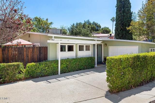 842 Oneonta Drive - Photo 1