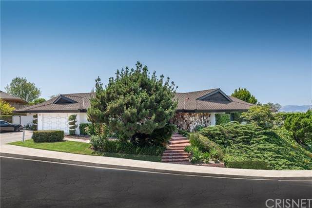 4331 Meadowview Place - Photo 1