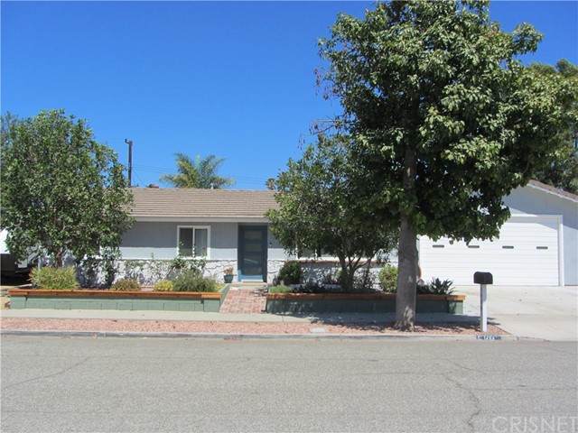 1464 Glacier Street - Photo 1