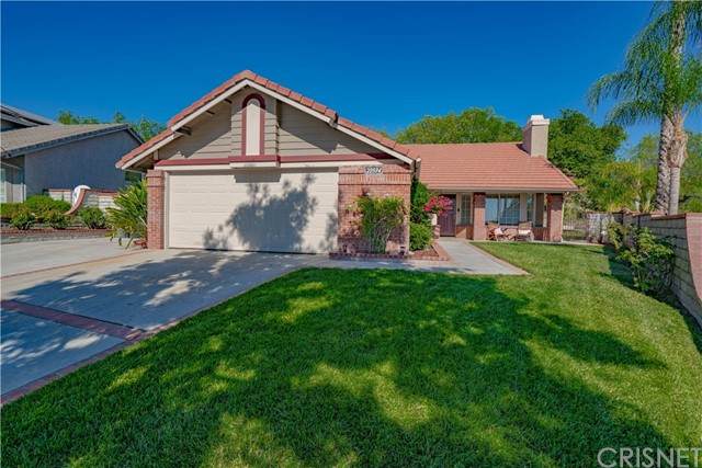 22574 Pecan Place - Photo 1