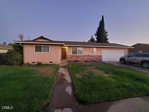 12134 Kadota Avenue - Photo 1