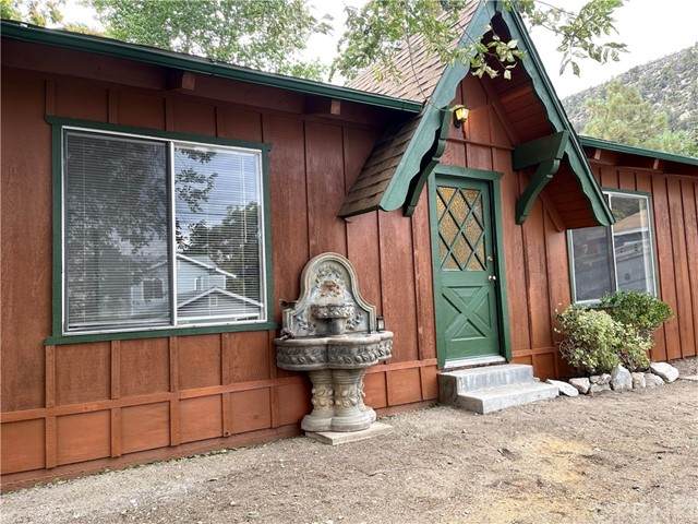 717 Pasadena - Photo 1