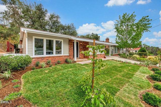3749 Montrose Avenue - Photo 1