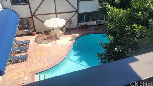 18530 Hatteras Street - Photo 1