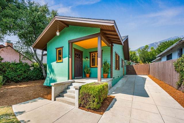 195 Las Flores Drive - Photo 1