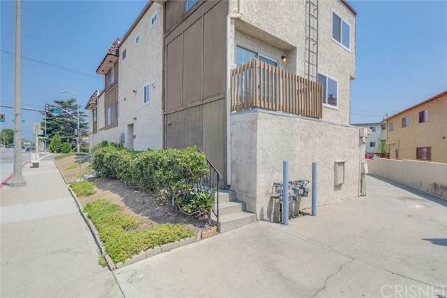 210 Atlantic Boulevard - Photo 1