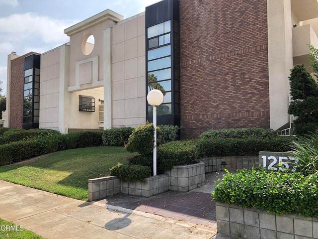 1257 Huntington Drive - Photo 1