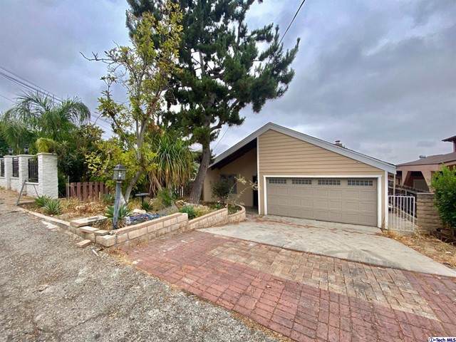 10863 Mountair Avenue - Photo 1