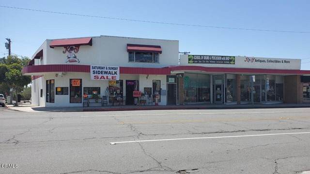 2424 Main Street - Photo 1