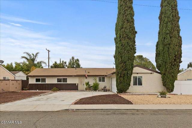 1566 Agnew Street - Photo 1