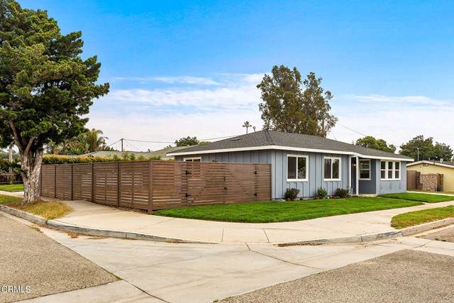 238 Redwood Avenue - Photo 1