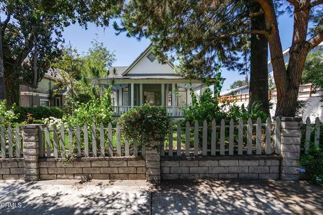1425 Navarro Avenue - Photo 1