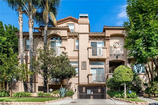5242 Vesper Avenue - Photo 1