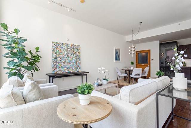 257 Spring Street - Photo 1
