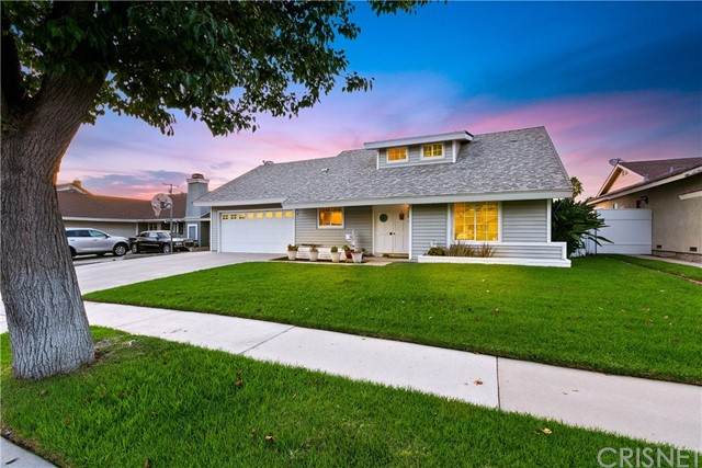 20813 Kingscrest Drive - Photo 1