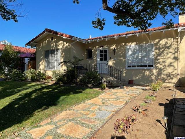 1122 Geneva Street - Photo 1