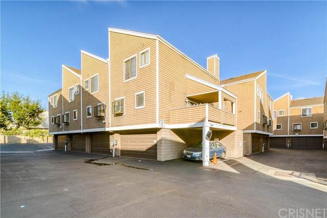 15125 Nordhoff Street - Photo 1