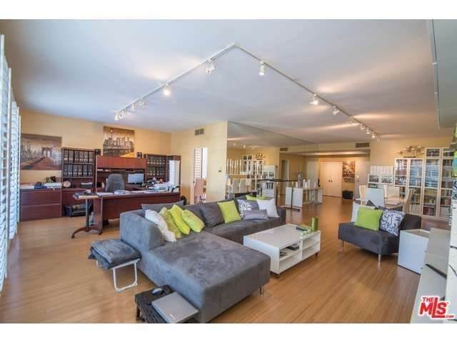 4454 Ventura Canyon Avenue - Photo 1