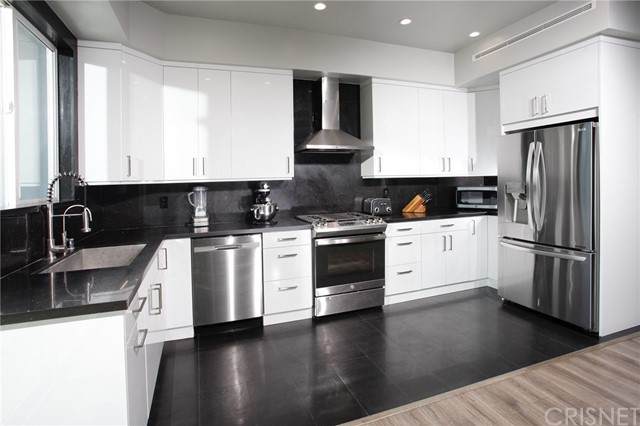 2031 Pass Avenue - Photo 1